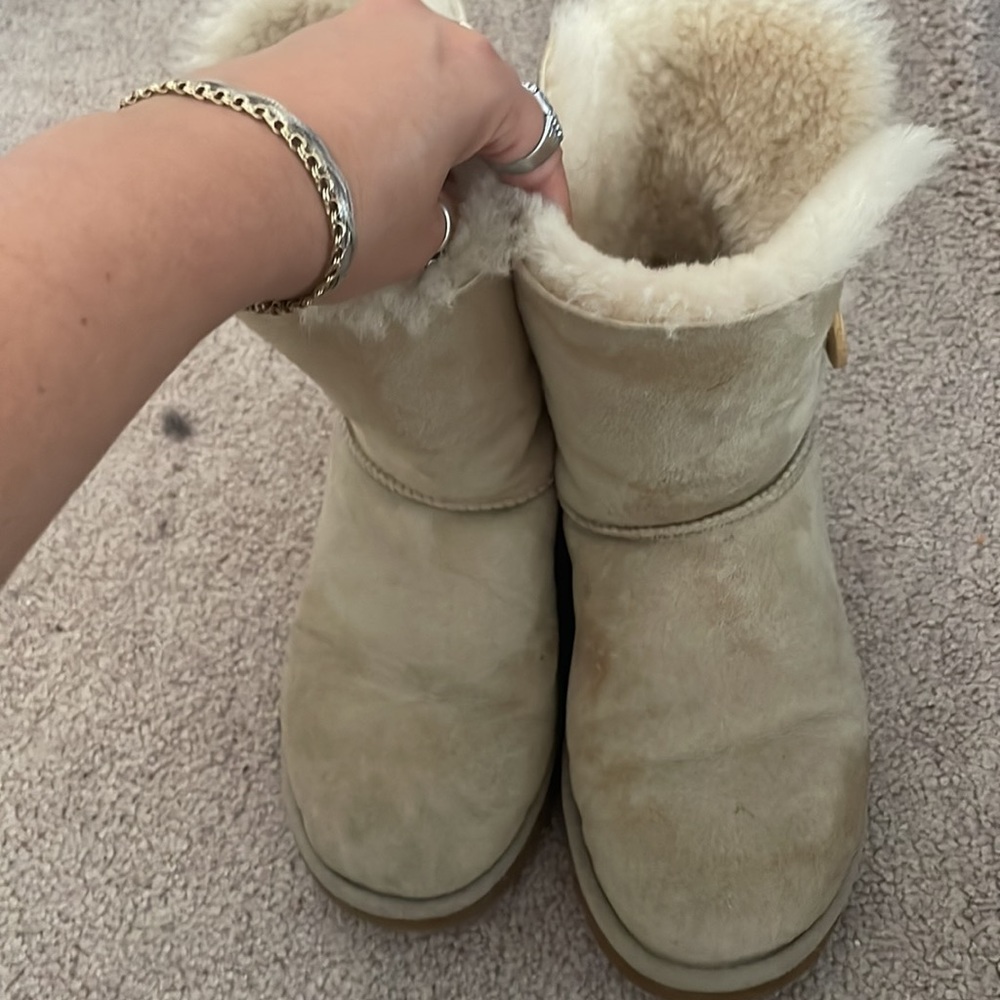 Bailey Button Uggs - image 2